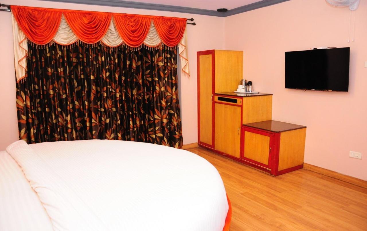 אוטי Hotel Venus מראה חיצוני תמונה